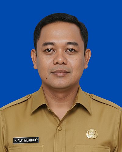 Foto H. Alpi Mukhdor, AP, M.Si